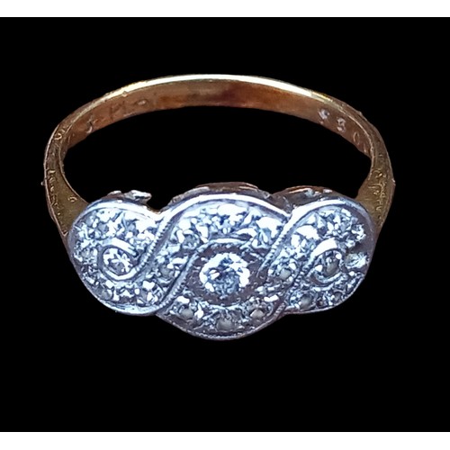 550A - 18CT GOLD & PLATNIUM PAVED SET DIAMOND RING SIZE K