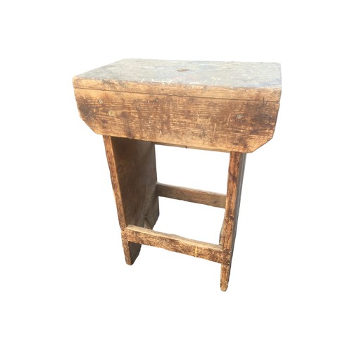 86 - A PINE STOOL