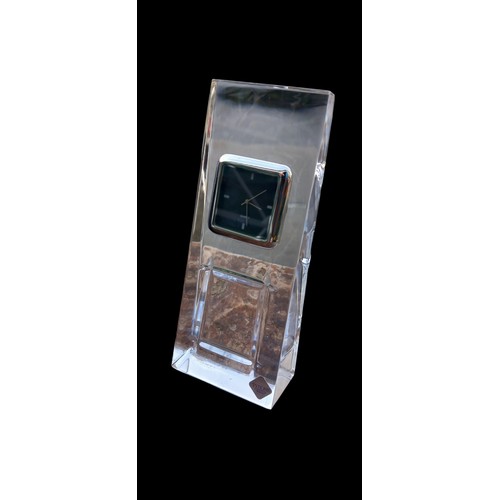 179 - A TYRONE CRYSTAL CUBIS CLOCK BOXED PWO 2x8