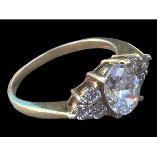 241 - A SILVER GILT 7 STONE RING (SIZE P)