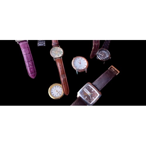 370 - QTY OF WATCHES