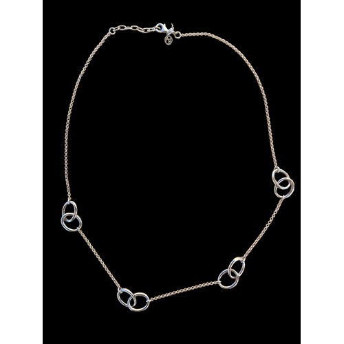 432 - A SILVER ARGENTO LOPP LINK NECKLACE