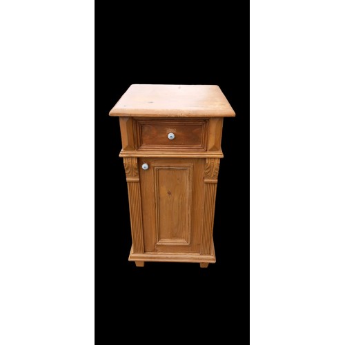 456 - A LARGE FRENCH ANTIQUE PINE BEDSIDE LOCKER