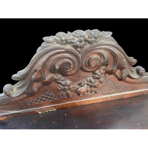 594 - A VICTORIAN CARVED OAK DESK ON HEAVY TURNED LEG ORNATE CARVINGS TO DRAWERS AND GALLERY TOP ALSO NICE... 