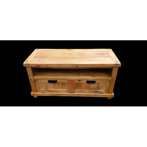 624 - HEAVY OAK TV UNIT WITH 2 DRAWERS