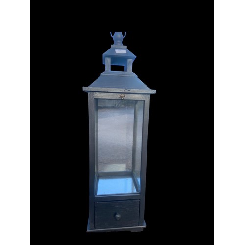 639 - A NEW DARK GREY DRAWERED LANTERN 32