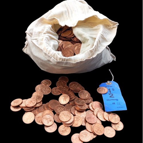 466 - A BAG OF 1964 UNCIRCULATED 1/2 BRITISH PENNIES