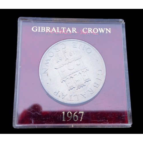 472 - 6 GILBRALTER CROWNS