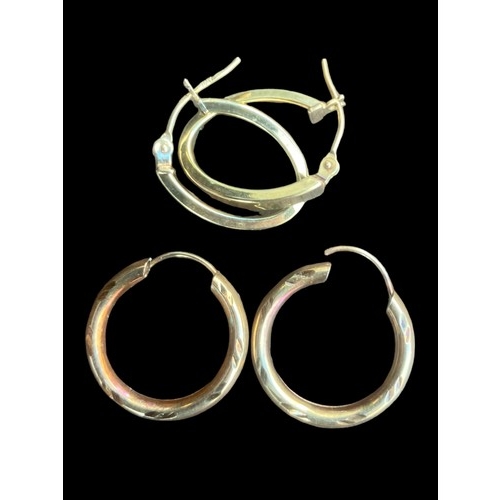 502 - 2 PAIR 9ct GOLD EARRINGS 1 SLEEPER STYLE AND 1 OVAL HOOP PAIR