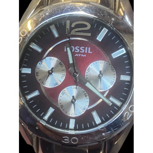 515 - WATCH FOSSIL BRAND ROUND DIAL , SECOND HAND BQ 9372 250909 ON BACK BRACELET WATCH PWO