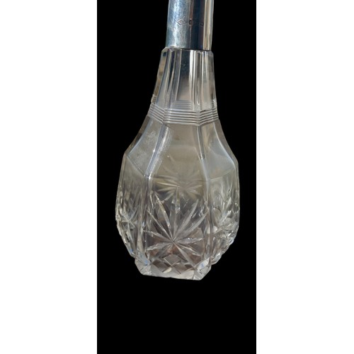 568 - A STUNNING SIVER COLLARED DECANTER OF NEAT PORPORTIONS