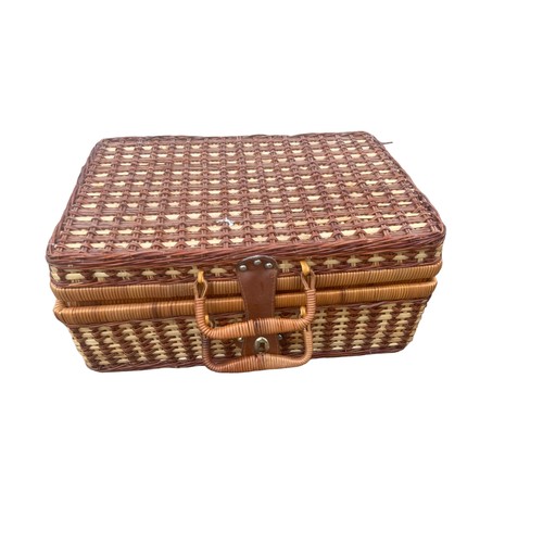 15 - A RETRO PICNIC BASKET AND ANOTHER HAMPER BASKET