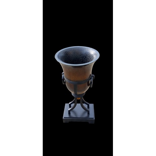 28 - A EBONY CANDLE STAND/VASE 17