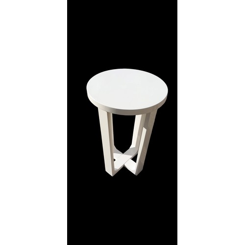 74 - A WHITE HIGH GLOSS LAMP TABLE (SLIGHT CHIP TO PAINT)