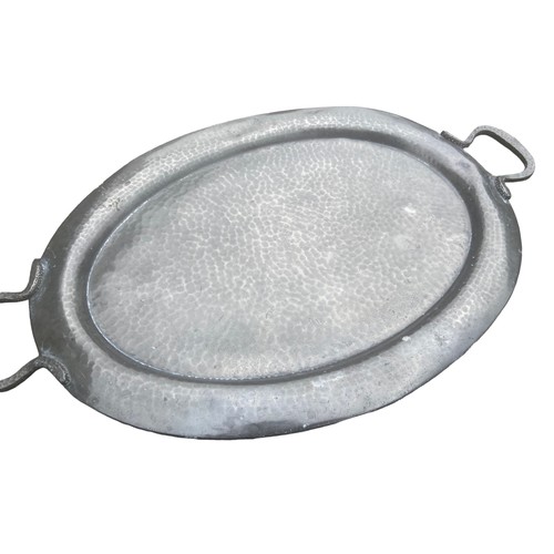 140 - A LARGE OVAL BATTLE AXE ENGLISH PEWTER TRAY 21