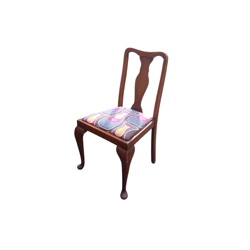 24 - A SET OF 4 MAHOGANY CHAIRS IDEAL FOR PAINTING