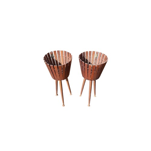 134 - A MATCHING PAIR OF RETRO PLANTSTANDS BY GLADLYN WARE