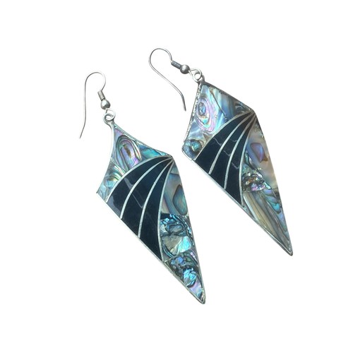 221 - A PAIR OF LARGE KITE SHAPED ABOLONE SHELL EARRINGS IN MEXICAN SILVER