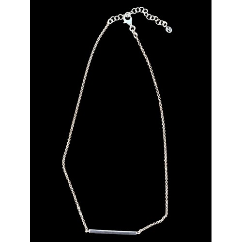 211 - A SILVER BAR PENDANT NECKLACE