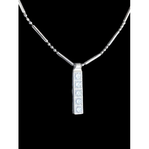 540 - AN 18ct WHITE GOLD HAND MADE RECTANGULAR DROP 5 DIAMOND PENDANT (APPROX 1ct) ON A 16