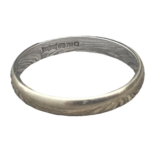 544 - AN 18CT WHITE GOLD BAND FULLY HALLMARKED 2.3g