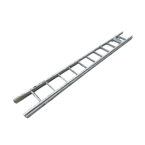 210A - A DOUBLE ALUMIUN EXTENTION LADDER