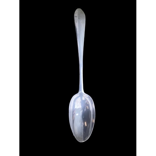 540A - A LARGE IRISH SILVER SPOON CIRCA 1780 BY JOHN PITTER 9