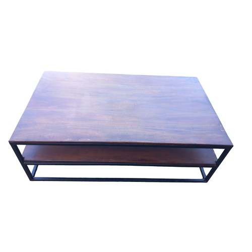 290 - A ROSEWOOD WOOD FINISHED 2 TIER COFFEE TABLE ON BLACK METAL FRAME (SLIGHT MARK AS PHOTO SHOWS) 27x47... 