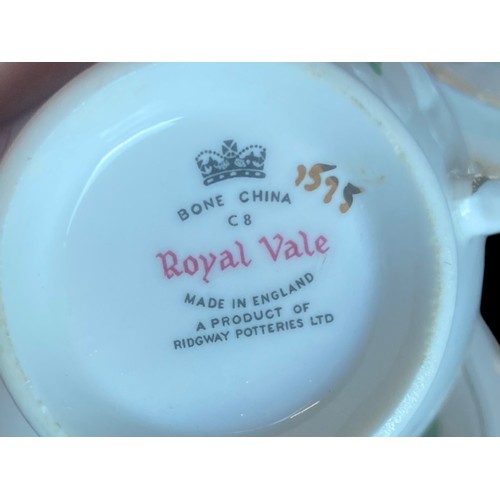 303 - 21 PIECE TEA SERVICE BY ROYAL VALE