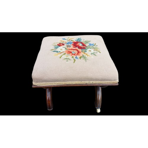 389 - A LOVELY ANTIQUE X-FRAMED STOOL WITH A TAPESTRY TOP