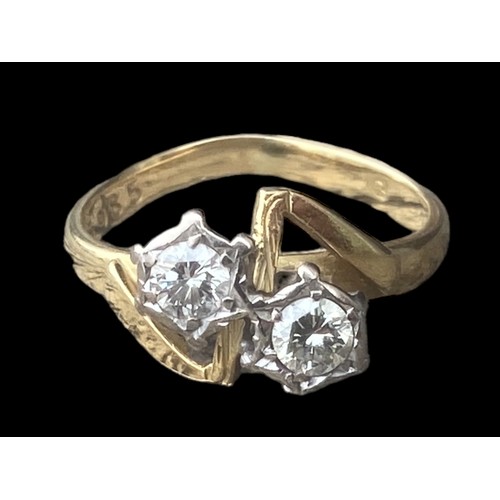 597 - AN ORNATE DESIGNER RING WITH 2 DIAMONDS