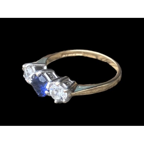 568 - 14ct GOLD WHITE AND BLUE SAPPHIRE STYLE RING