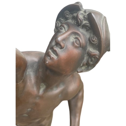 557 - A 19ct BRONZE FIGURE OF MERCURY 31