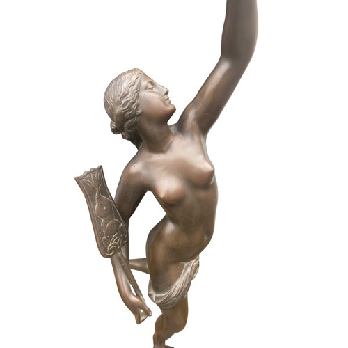 615 - A 19ct BRONZE LADY 27