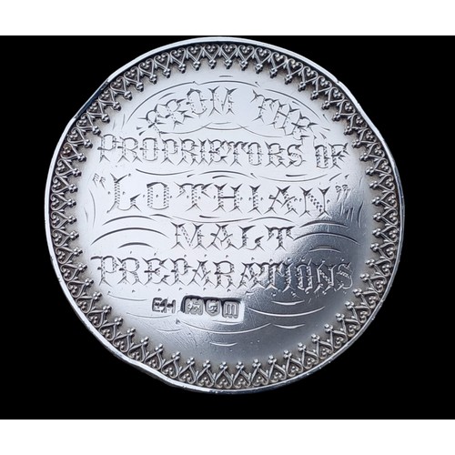 626 - A SILVER MEDAL PRESENTED TO R.SIMPSON MANAGING BAKER GLANTYRE CO-OP SOCIETY AWARD LONDON EXHIB 1907 ... 