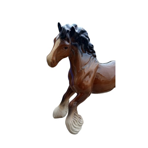 653 - BESWICK CANTERING SHIRE HORSE