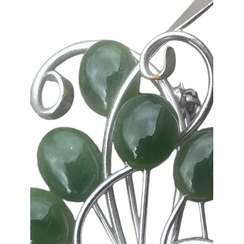 268A - SILVER FILIGREE JADE BROOCH