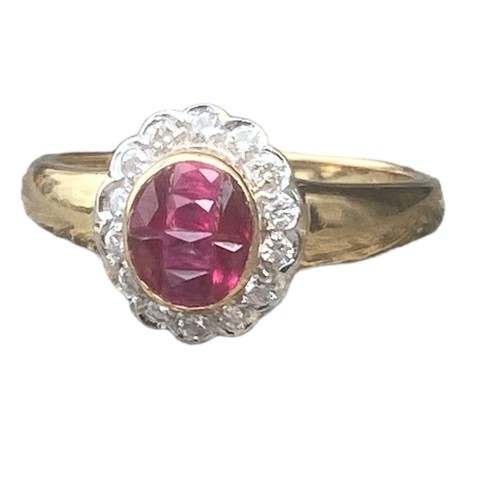 576B - YELLOW GOLD RUBY AND DIAMOND RING SIZE N 3.33gms