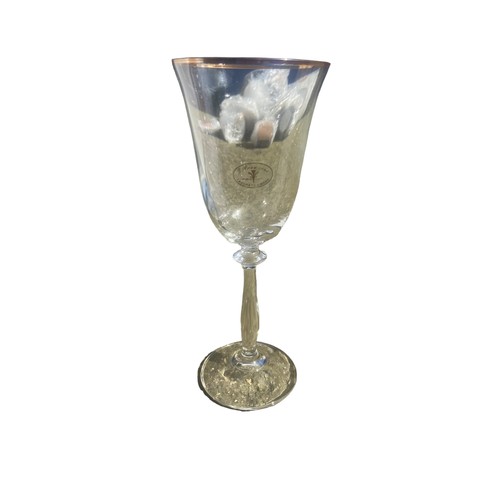 135 - A SET OF 5 GOLD RIMMED CORDIAL GLASSES WITH A LEAD GLASS DECANTER