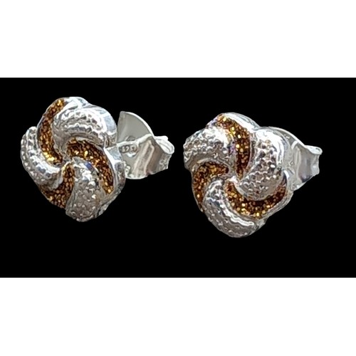 193 - CHAMPAGNE DIAMOND EARRINGS