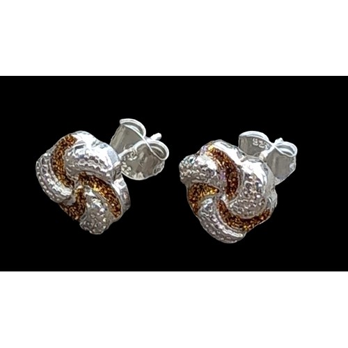 193 - CHAMPAGNE DIAMOND EARRINGS