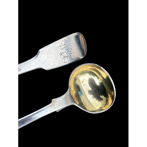 248 - AN USUAL PAIR OF LONDON SILVER CADDY SPOONS WITH GOLD GILT BOWLS 31G