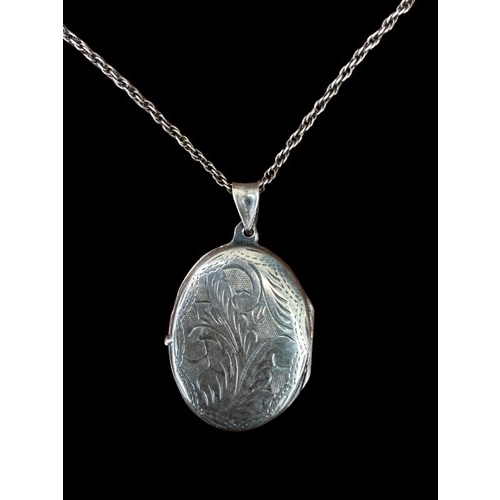 250 - ORNATE SILVER LOCKET ON SILVER CHAIN