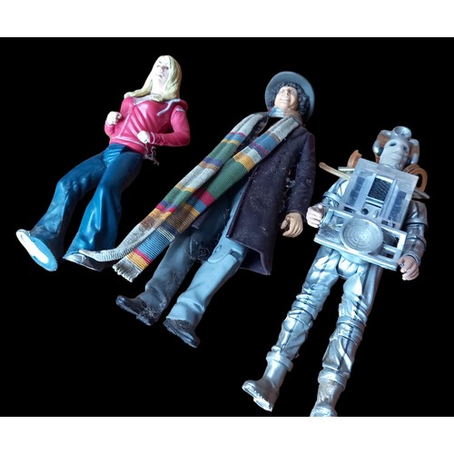 334 - 3 DOCTOR WHO FIGURES