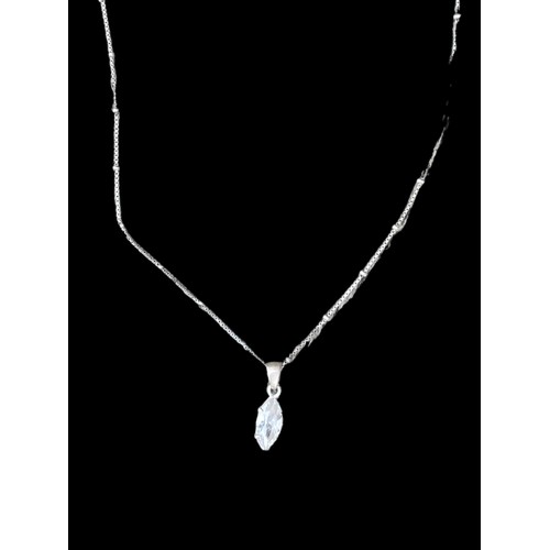 286 - A SILVER GEMSET PEARL NECKLACE