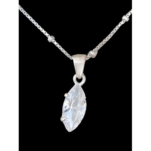 286 - A SILVER GEMSET PEARL NECKLACE