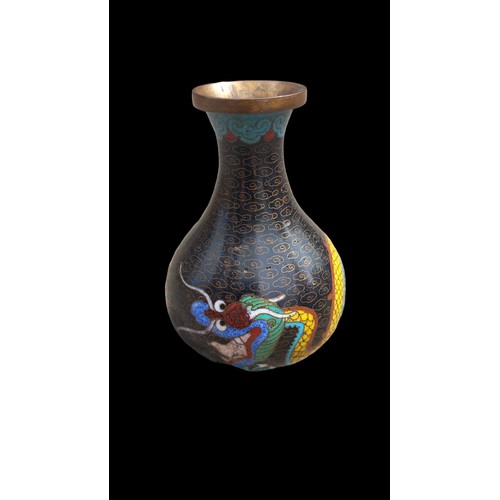 473 - A CLOISOONE VASE DEPICTING DRAGONS  4