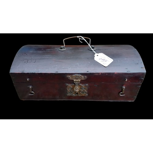 477 - AN ANTIQUE JEWELLERY BOX FROM LANGFORD LODGE CRUMLIN Co ANTRIM OWNED BY CHARLOTTE FITZGERALD 13x5x7