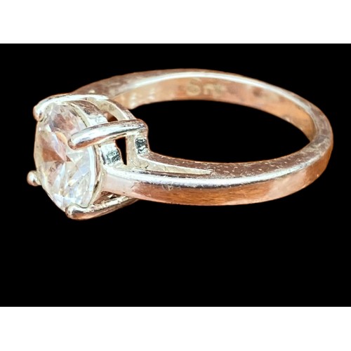 513 - A SILVER SOLITAIRE RING