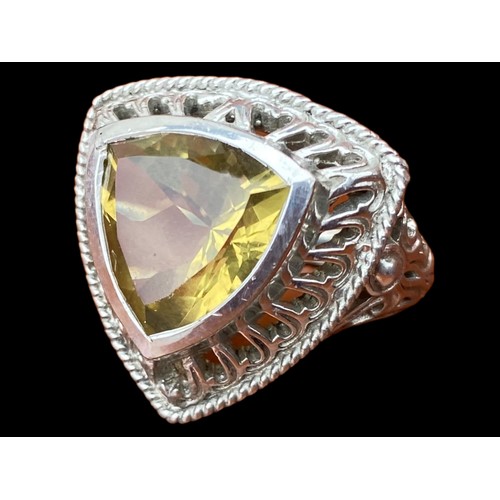 565 - AN AMAZING  LARGE SILVER DESIGNER RING SET WITH A LARGE CITRINE STYLE STONE